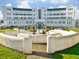 Flat 25, Grand Ocean, Longridge Avenue, Saltdean, Brighton BN2 8BU