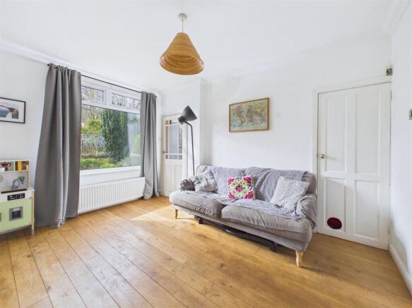 2 bed Semi-Detached for sale Image 9