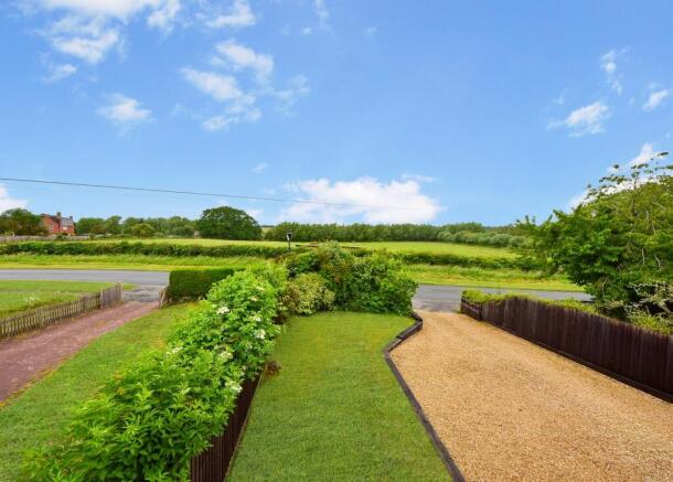Banbury Lane, Kings Sutton, OX17 photo 4