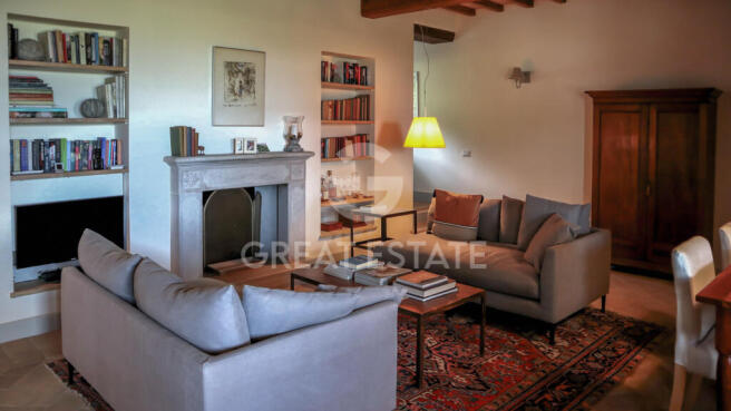 Interno