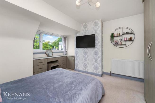 3 bed Detached for sale Image 8