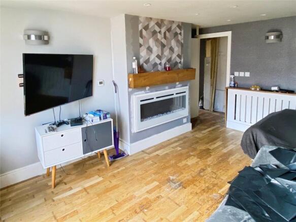 2 bed Bungalow for sale Image 5