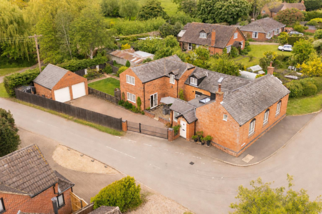 The Old School, Grandborough