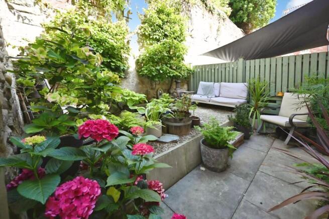 2 bed End of Terrace for sale Image 10