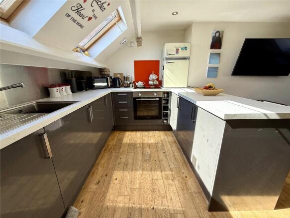 1 bed Apartment for sale Image 6