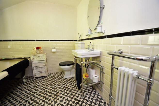 Photo 11