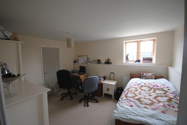 Photo 8