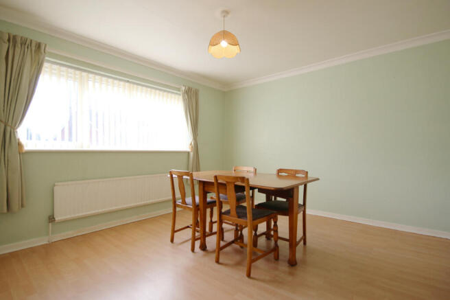 Dining Room/ Bedroom 3