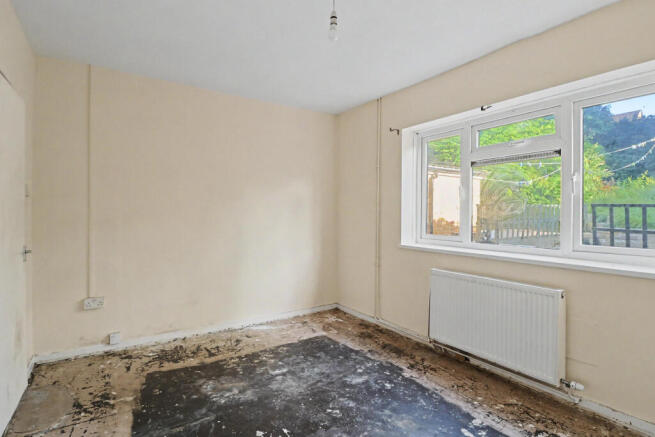 10 Windsor Lane, Stoke Sub Hamdon, Somerset, TA14 6UE