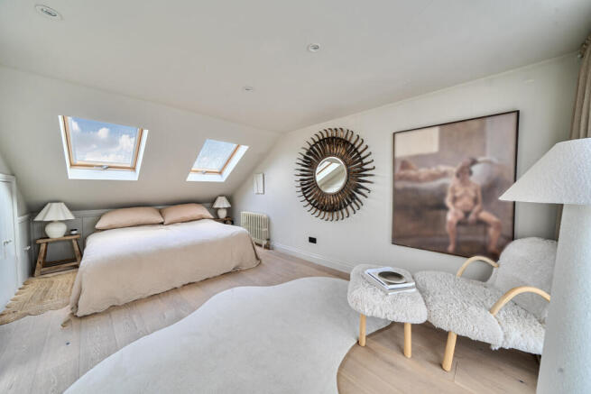 1418531-16-699d9d...