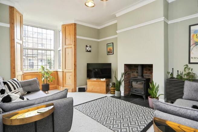 3 bed Terraced for sale Image 4