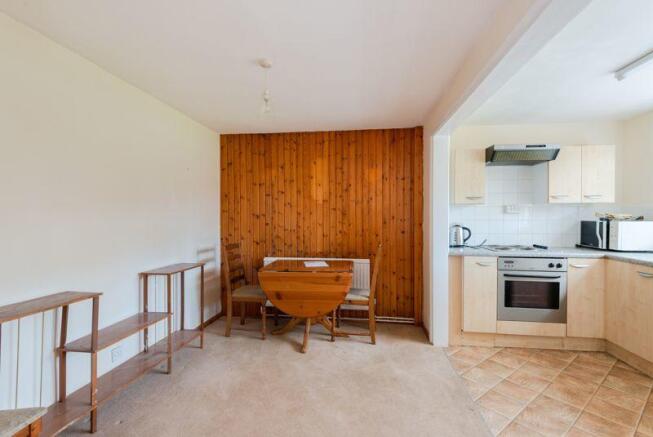 Kitchen / Dini...