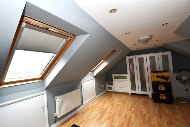 Bedroom 4.JPG