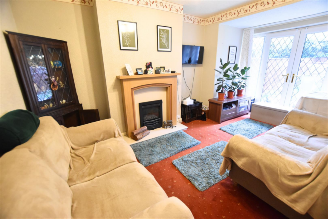 SITTING ROOM