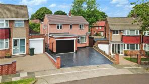 33, Oval Park View, Bog House Estate, Gateshead NE10 9DS