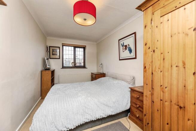 3 bed Semi-Detached for sale Image 9