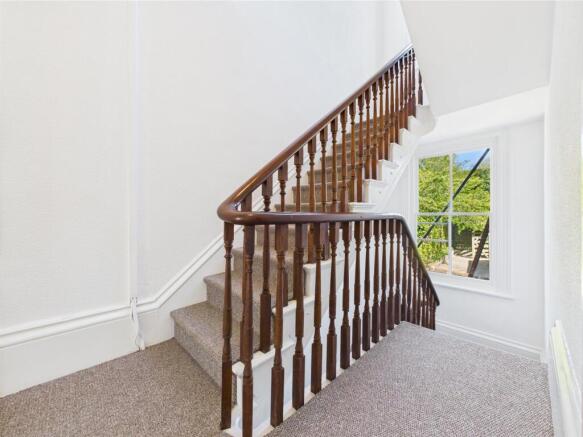 4 bed End of Terrace for sale Image 10