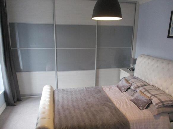 a-gorseddst30.bed1.2.JPG