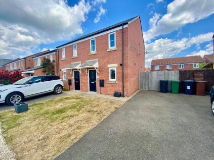 Barnsdale Drive, Hampton Gardens, Peterborough, Cambridgeshire, PE7