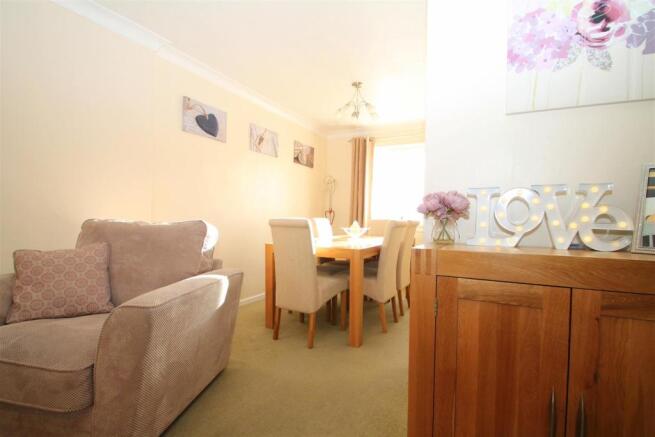 Lounge/Diner