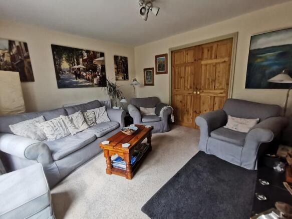 Lounge with doors shut