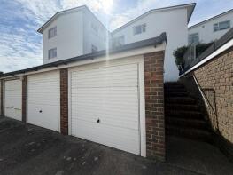 Flat 17, Crouchfield Close, Crooked Lane, Seaford BN25 1QE