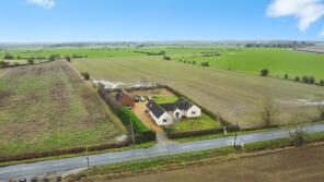 97, Toseland Road, St. Neots PE19 6PS