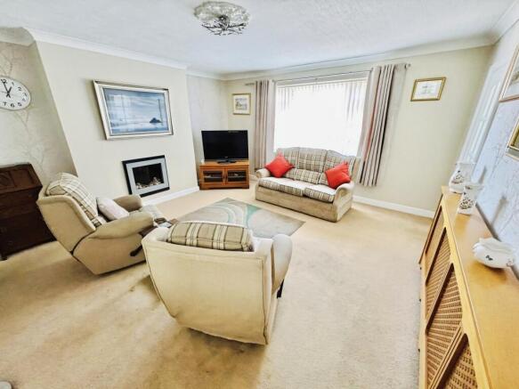 3 bed Semi-Detached for sale Image 7