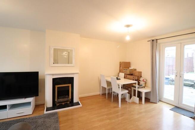 Living/Dining Room