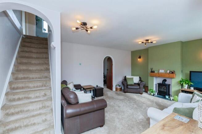 Field Close, Littlethorpe, Leicester photo 3
