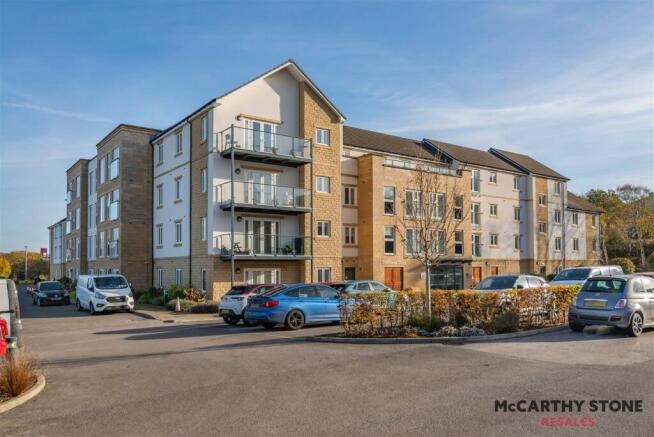 8628071-exterior13.jpg