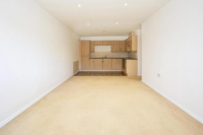 Lounge/Dining Area