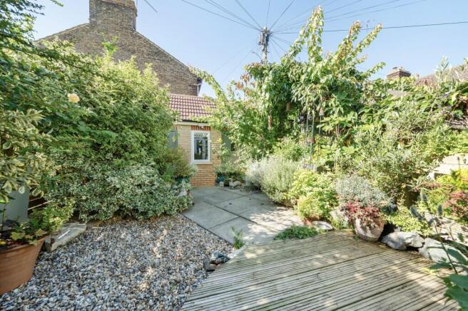 Garden (2)