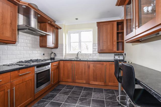 Kitchen (view 1)