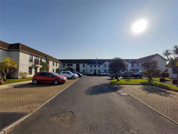 Chisholme Court
