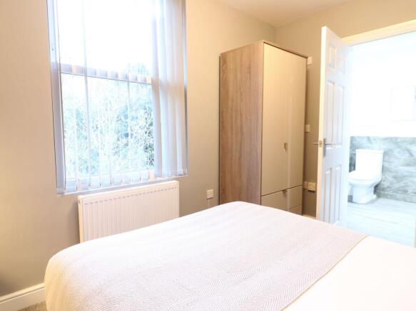 87 Middleton Room 6 3.JPG