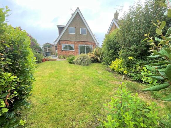 back garden (2).jpg