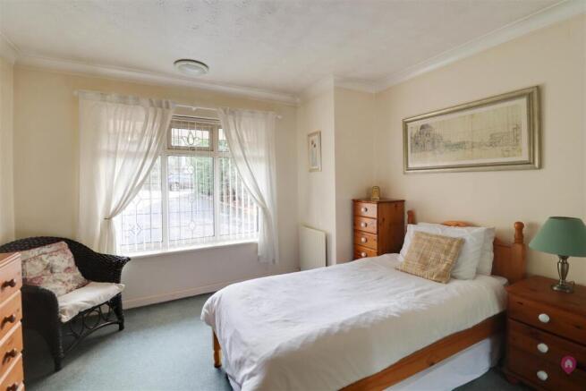 3 bed Detached Bungalow for sale Image 12