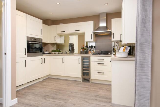 3 bed Semi-Detached for sale Image 6
