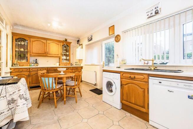Kitchen/Breakfast