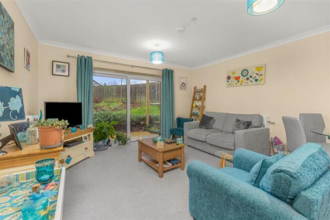 4 Park Gardens, Banbury-3.jpg