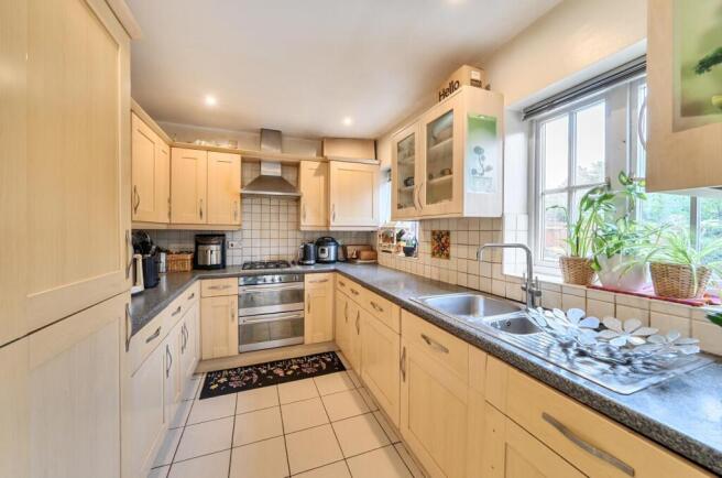 Davidson Frost-Wellings, DFW, Goodhall Close, Stan