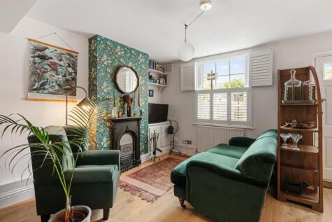 Hadrian Street London SE10