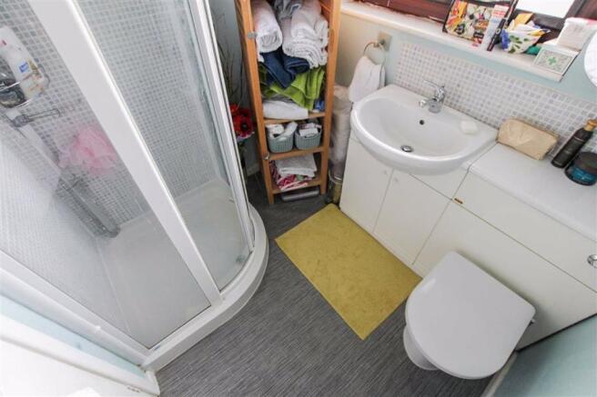 Shower Room / WC: