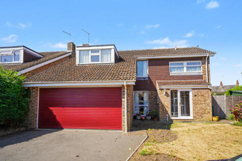 Orchard Close, Northampton, NN7 3AY