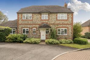 46, Pondfield Road, Horsham RH12 3EW