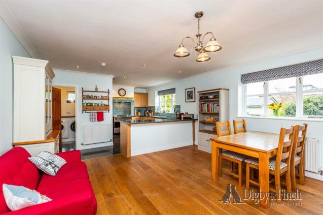 40 College Street, East Bridgford, NG13 8LF-22wate