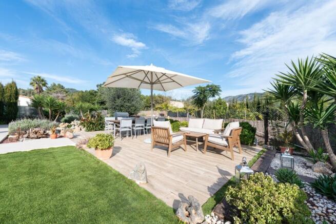 Terrace (1)