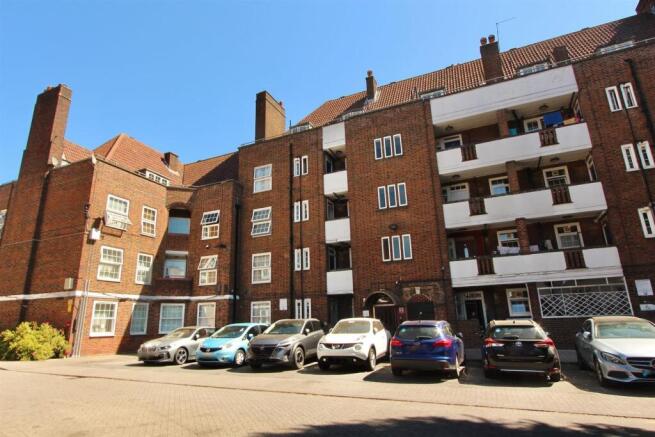 Pentland House, N16