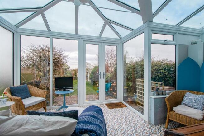 SUN ROOM